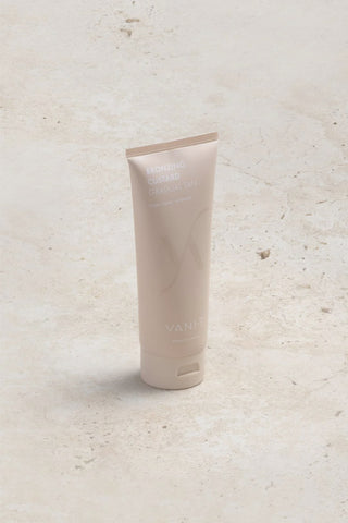 VANI-T Bronzing Custard Gradual Tanner 200ml