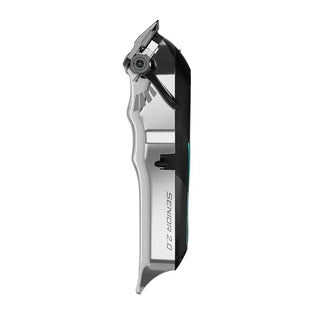 Grooming shears with 'Senior 2.0' branding on a white background